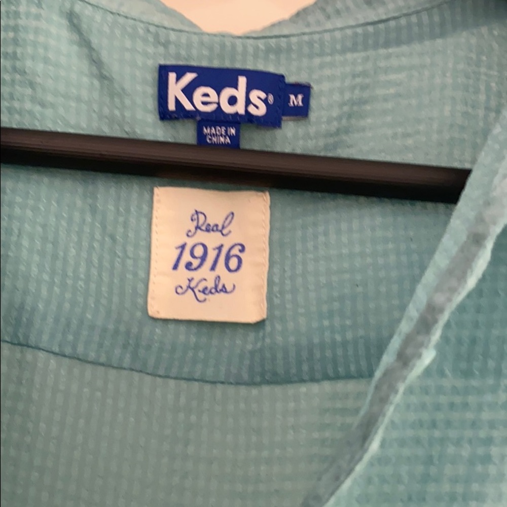 Keds button down crop top in teal - Picture 2 of 9